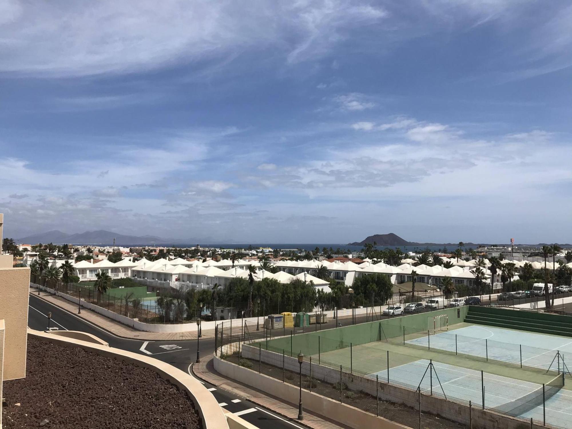 Big And Bright Apartment Corralejo Bilik gambar